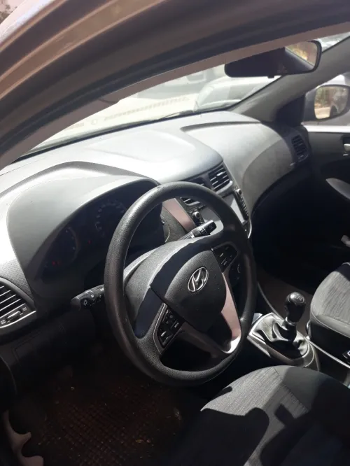 Hyundai Accent RB  4 portes 2018 Accent RB  4 portes