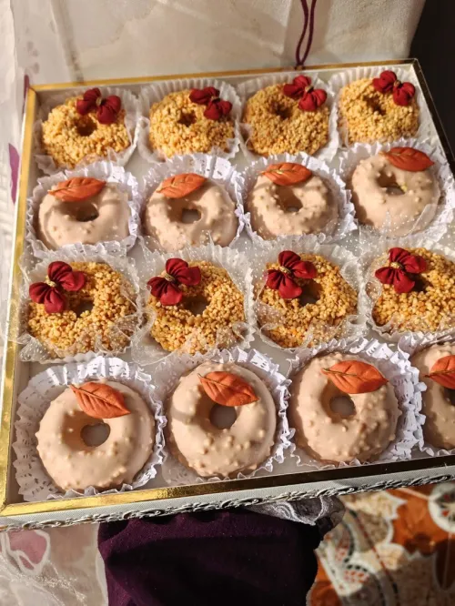 Gâteaux traditionnels et orientales حلويات تقليدية و عصرية