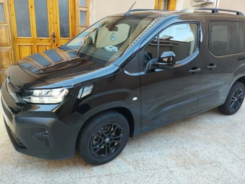 Citroen berlingo 2025 