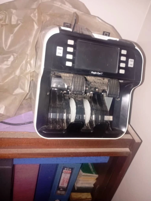 Machine compteuse billets d'argent