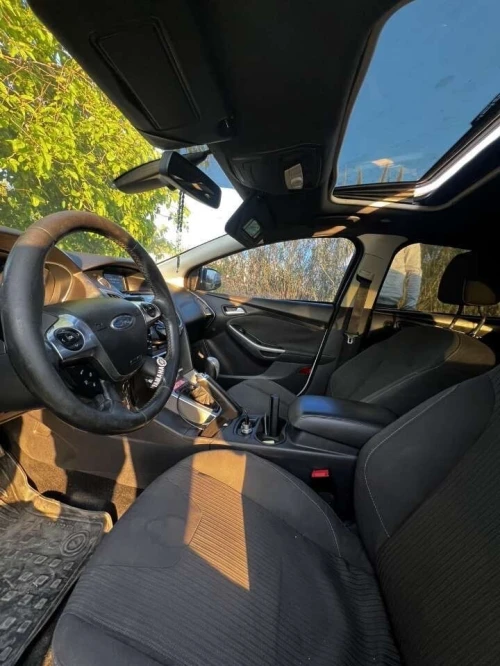 Ford Focus 4 portes 2013 Titanium