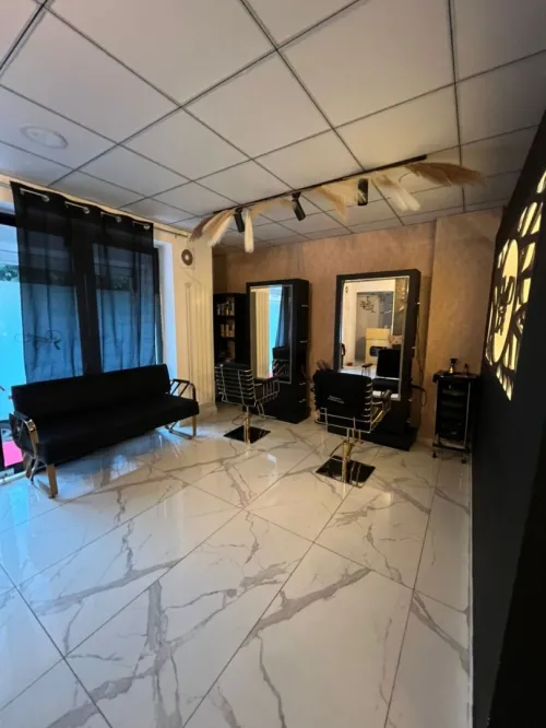 vente matériel esthétique et coiffure profesionnelle