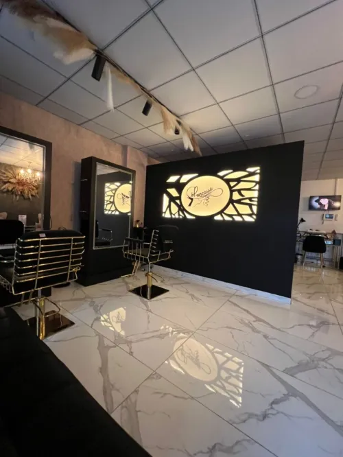 locale en location avec le matériel en vente