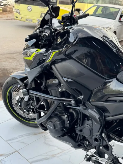 kawazaki z900 2024