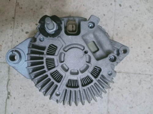TYC2-11228 pou Jeep Patriot 2.0/2.4L (2007-2015). Compatible avec les Jeep Patriot 2.0/2.4L (2007-2015). Référence TYC : 2-11228. Alternateur pour Jeep Patriot