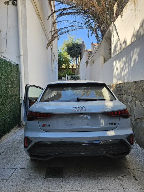 Audi A3 Ssportback 2026 35tfsi full options