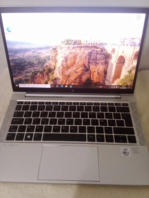 Hp Elitebook 830 G7 -i5 16 GB 256 GB ssd