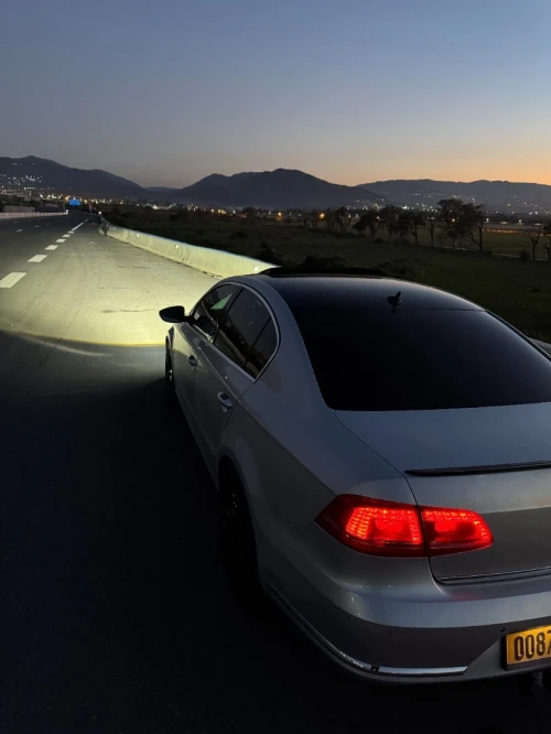Volkswagen Passat 2014 CARAT