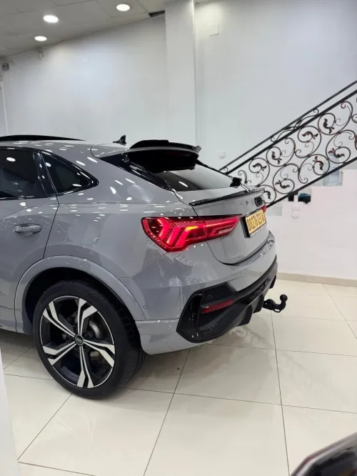 Audi Q3 2023 S-LINE INT EXT