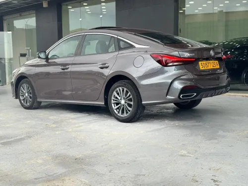 MG MG5 2025 MG5 Luxury Edition