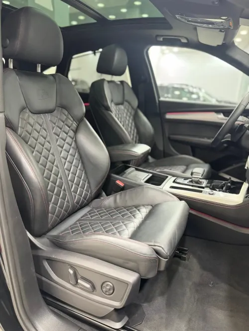 Audi Q5 2024 s line int ext