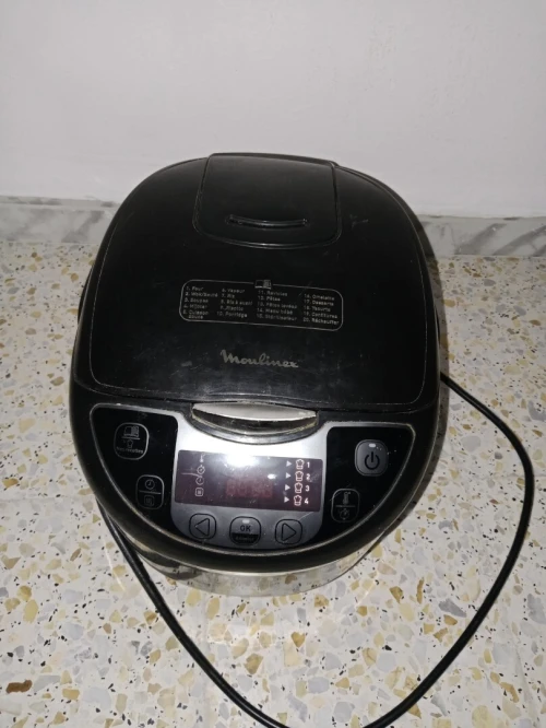 Multi cuiseur moulinex 25 en 1