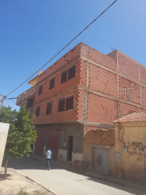 Vente Immeuble Sidi Bel Abbès Boukhanafis