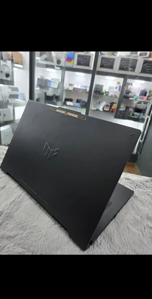 Asus Tuf Gaming F17 i7 13em 32GB 1Tb RTX4060 8GB GDDR6