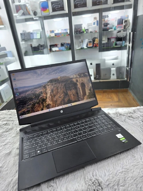 Hp Pavilion Gaming Laptop 16 i5 10th 8GB 512GB GTX1650 4GB GDDR6