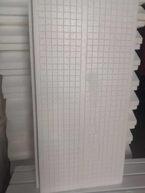 HOURDIS EN POLYSTYRENE