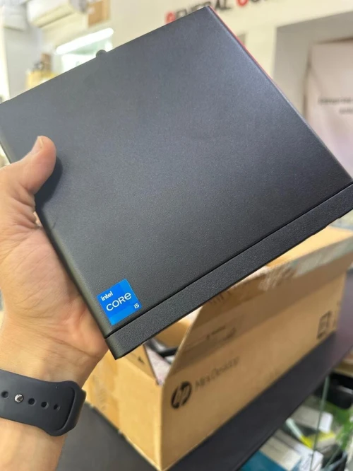 HP PRO MINI 400 G9 Processeur Intel Core i5 14500T  24 Mo de cache, jusqu'à 4,80 GHz RAM 16GB DDR5 4800MHz 512GB SSD Intel UHD Graphics 770