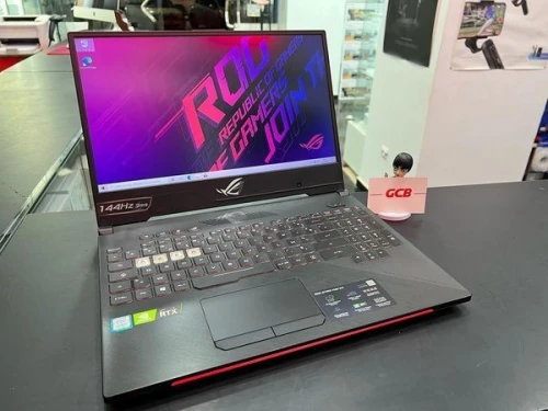 ASUS ROG STRIX HERO Intel Core i7-8750H 9 Mo de cache, à 4,10 GHz 32GB 256GB  1TB 15" 144Hz RTX2060