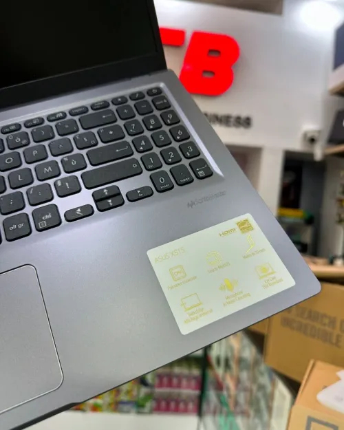 ASUS VIVOBOOK X515E Intel Core i5-1135G7 8 Mo de cache RAM 8GB 512GB SSD 15.6 FULL HD NVIDIA MX330 