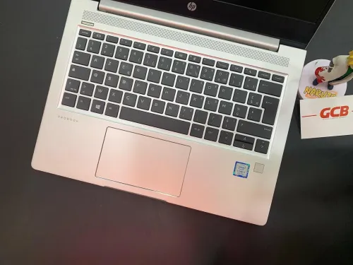 HP PROBOOK 430 G6 Intel Core i7-8565U 8 Mo de cache, jusqu'à 4,60 GHz RAM 16GB DISQUE 256GB SSD 13"