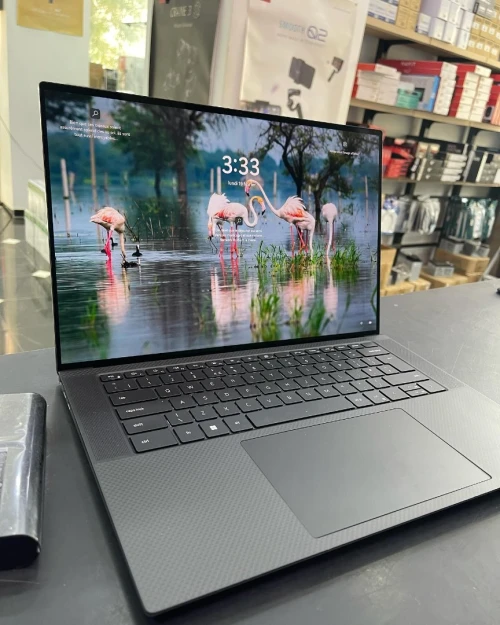 DELL PRECISION 5560 Intel Core i9-11950H 24 Mo, 32GB 512GB SSD 15.6 ULTRA HD+ 4K TACTILE RTX A2000 