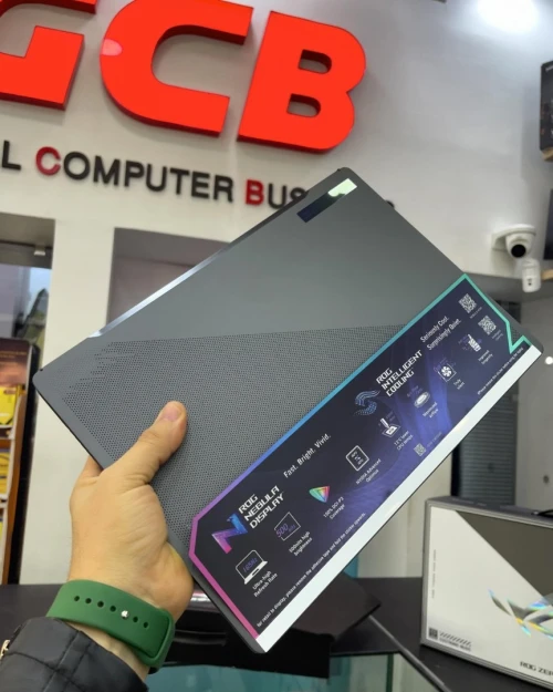 ASUS ROG ZEPHYRUS G14 GA402X  AMD Ryzen 9 7940HS  32GB 1TB SSD 14" QHD+ 165Hz RTX 4060 8GB GDDR6