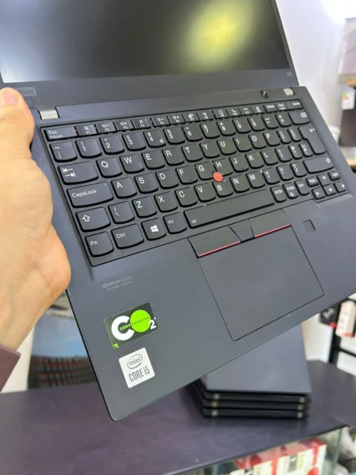 LENOVO THINKPAD X13 Intel Core i5-10210 RAM 16GB 256GB SSD 13" FHD Graphiques UHD Intel