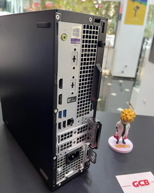 UC DELL OPTIPLEX 3070 Intel Core i5-9500 RAM 9 Mo de cache, jusqu'à 4,40 GHz 8GB DISQUE 256GB SSD 