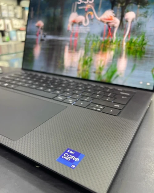 DELL PRECISION 5560 Intel Core i9-11950H 24 Mo, 32GB 512GB SSD 15.6 ULTRA HD+ 4K TACTILE RTX A2000 