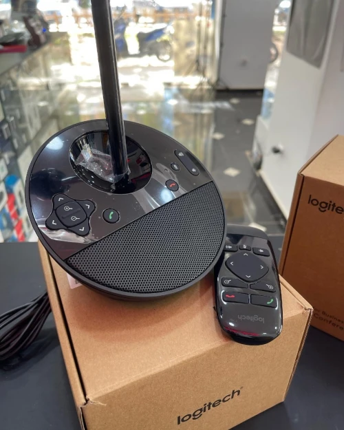 Logitech BCC 950 ConferenceCam  UN SON CLAIR ET CRISTALLIN ET UNE IMAGE HAUTE DÉFINITION