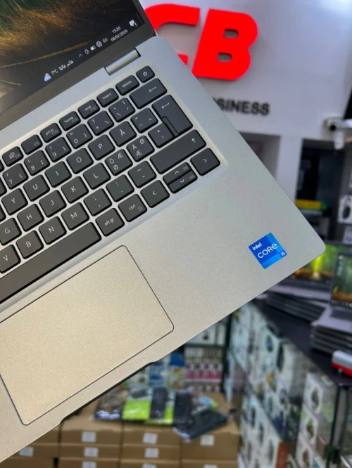DELL LATITUDE 5420 Processeur Intel Corei5-1135G7 8 Mo de cache, jusqu'à 4,20 GHz RAM 8GB DISQUE 256GB SSD 14 FULL HD Graphiques Intel Iris Xe
