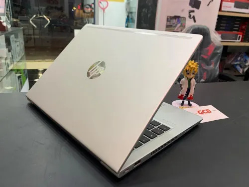 HP PROBOOK 430 G6 Intel Core i7-8565U 8 Mo de cache, jusqu'à 4,60 GHz RAM 16GB DISQUE 256GB SSD 13"