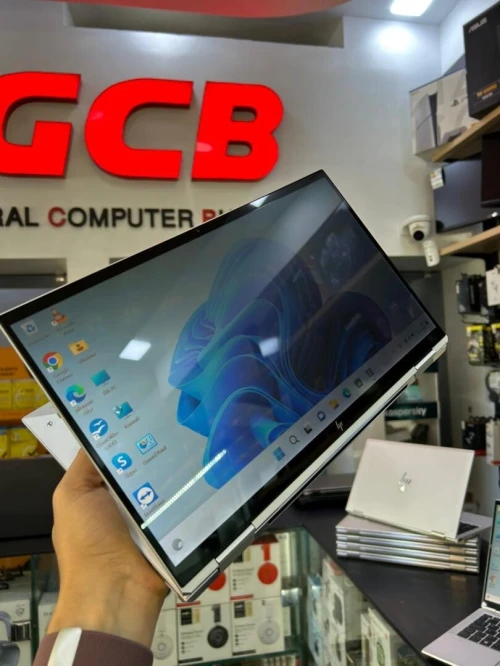 HP ELITEBOOK X360 1040 G8 Intel Core i7-1185G7, RAM 32GB 512GB SSD 14 FHD tactile 360 Intel Iris Xe