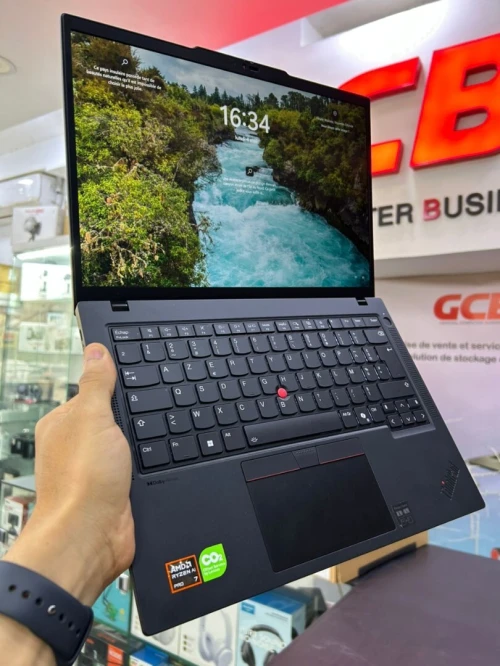 LENOVO THINKPAD T14 Gen 6 AMD Ryzen AI 7 PRO 350 w/ Radeon 860M 16MB Cash à 5.00GHz RAM 32GB DDR5 512GB SSD 14 FULL HD+ WUXGA TACTILE