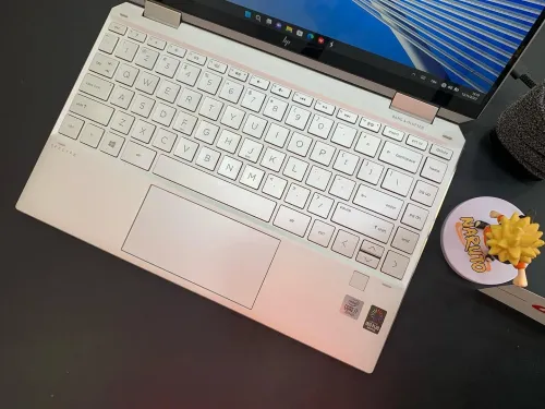 HP Spectre X360 Convertible Intel Core i7-1065G7 8 Mo cache, 3,90 GHz  16GB 512SSD 13 TACTILE 360