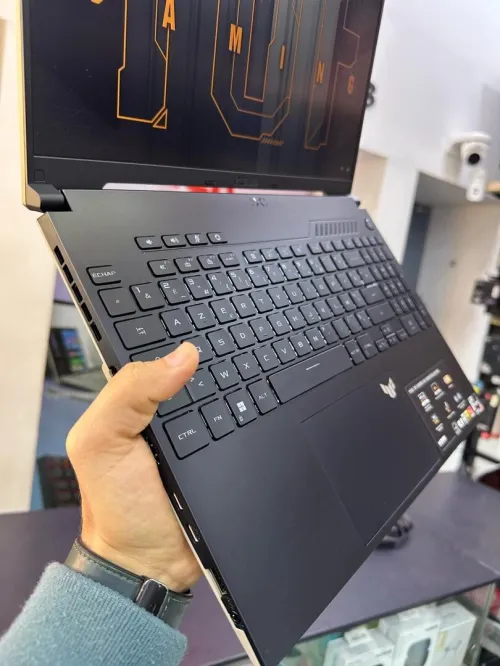 ASUS TUF GAMING A16  AMD Ryzen 7 7435HS à 4.5 GHz Cache 16MB 16GB 512GB16 165Hz iPS  RX 7600S 8GB  