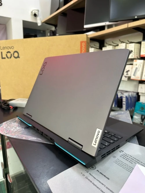 LENOVO LOQ 15APH8 AMD Ryzen 7 7840HS Cache 16MB 16GB 512GB SSD 15,6 FHD IPS 144HZ RTX 4060 8GB 