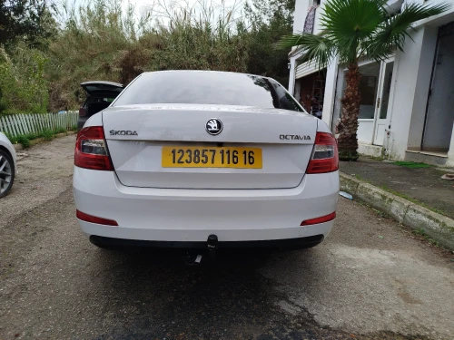 Skoda Octavia 2016 Ambiente