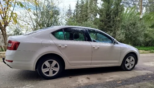 Skoda Octavia 2016 Ambiente