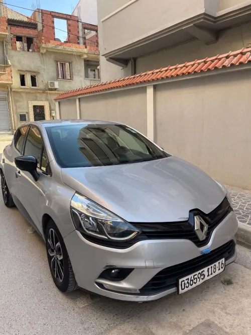 Renault Clio 4 2018 Limited 2