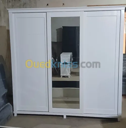غرفة نوم من الورشة مع تخفيضات موديل جديد بسعر خاص خشب احمر  كوليسون 