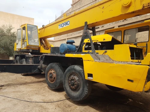 TADANO Lt300 30ton 1983