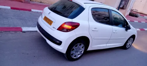 Peugeot 207 plus 2013 207 plus