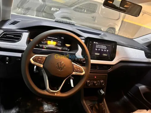 Volkswagen Tharu xr 2025 