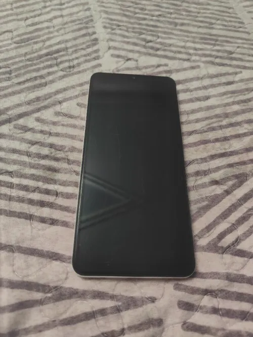 Samsung M12