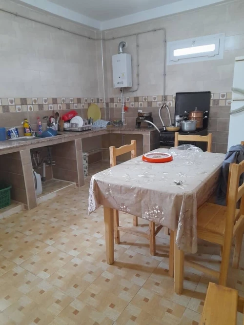 Location Appartement F3 Chlef Sidi abderrahmane