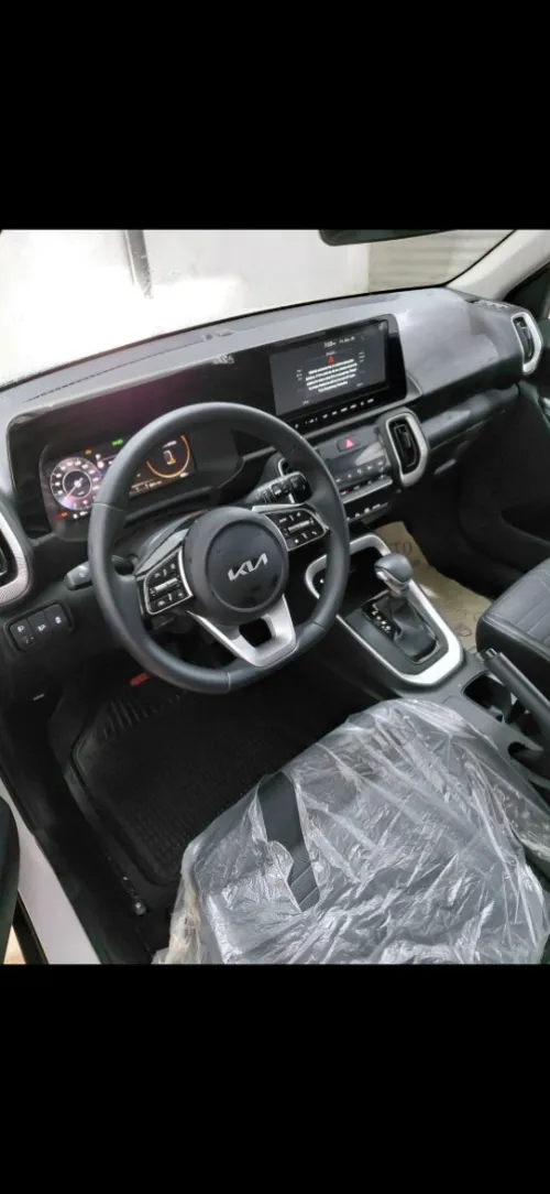 Kia Sonet  2025 Luxury