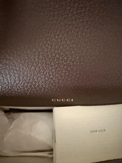 Sac Gucci original neuf avec facture venue de france!!