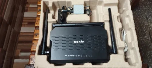 Modem router tenda d305 wifi