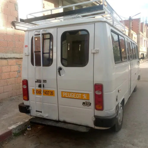 Peugeot karsan j9 2007